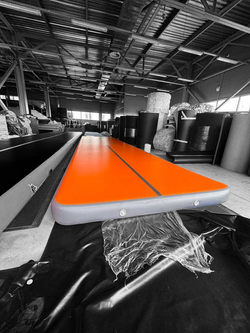 дорожка гимнастическая "StarTrack"  - 12х2х0,31м