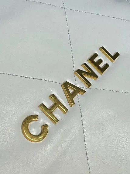 Сумка Chanel 22 белый