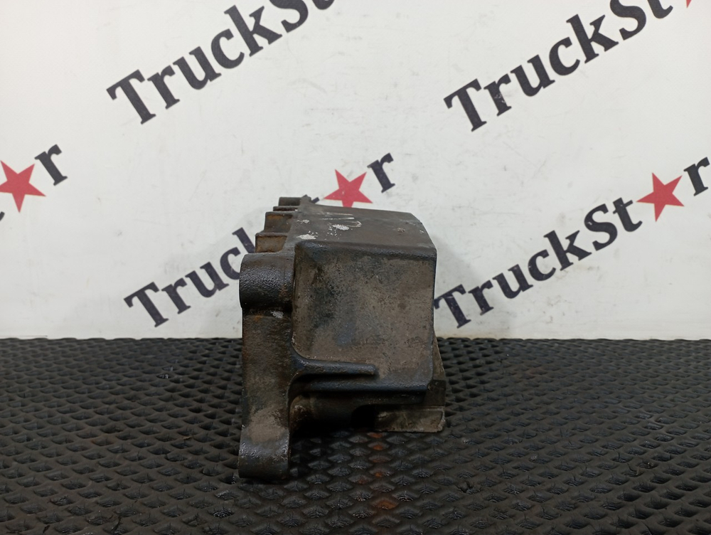 Подушка двигателя передняя