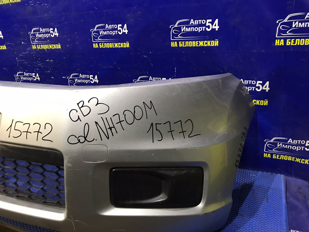 Бампер передний Honda FREED SPIKE 2010-2011