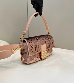 Fendi Baguette 27 cm
