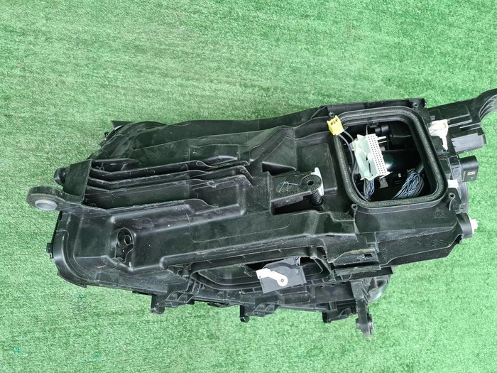 Фара правая Mercedes GLS x167 19-24 Multibeam LED