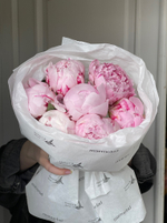 Букет 7шт розовых пионов