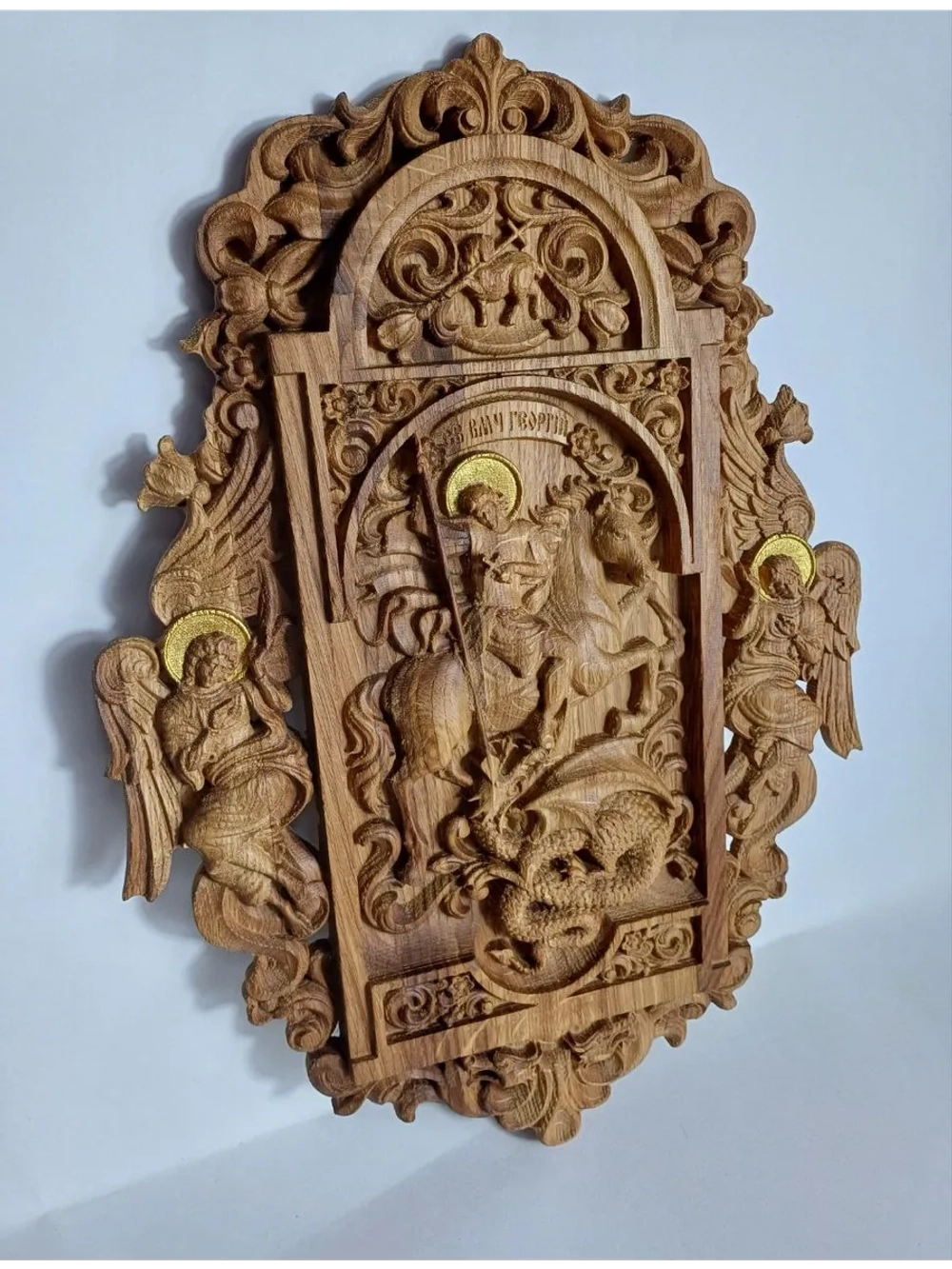 Освященная Икона Георгий Победоносец резная рама из дуба