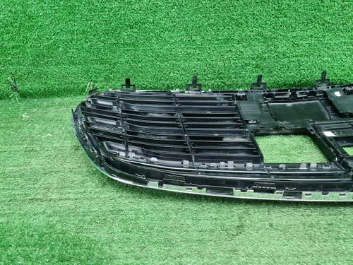 Решетка радиатора Mercedes S W223 (2020-н.в.)