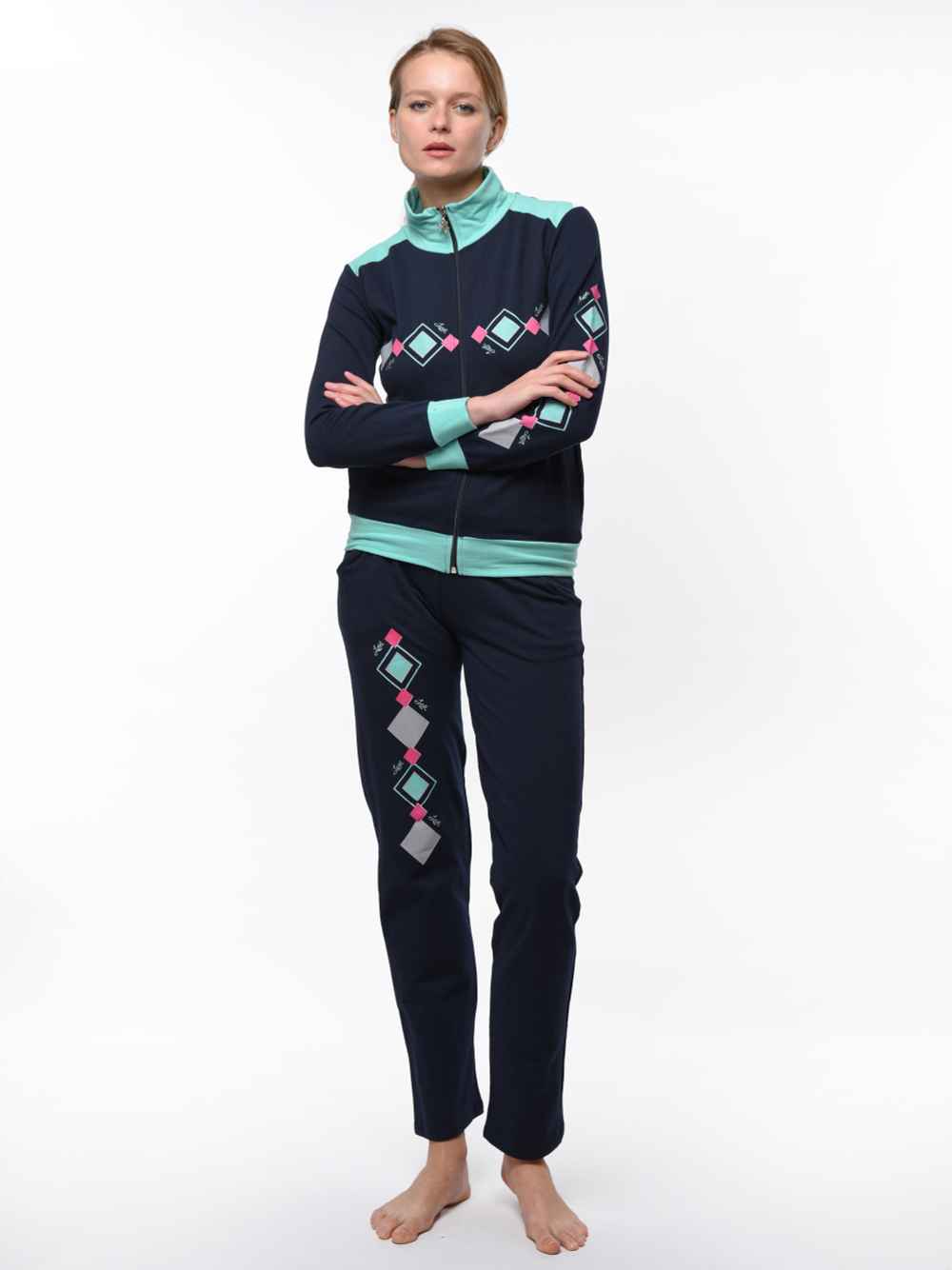 Костюм женский