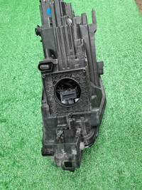 Фара правая VW Passat B8 (2021-н.в.) LED