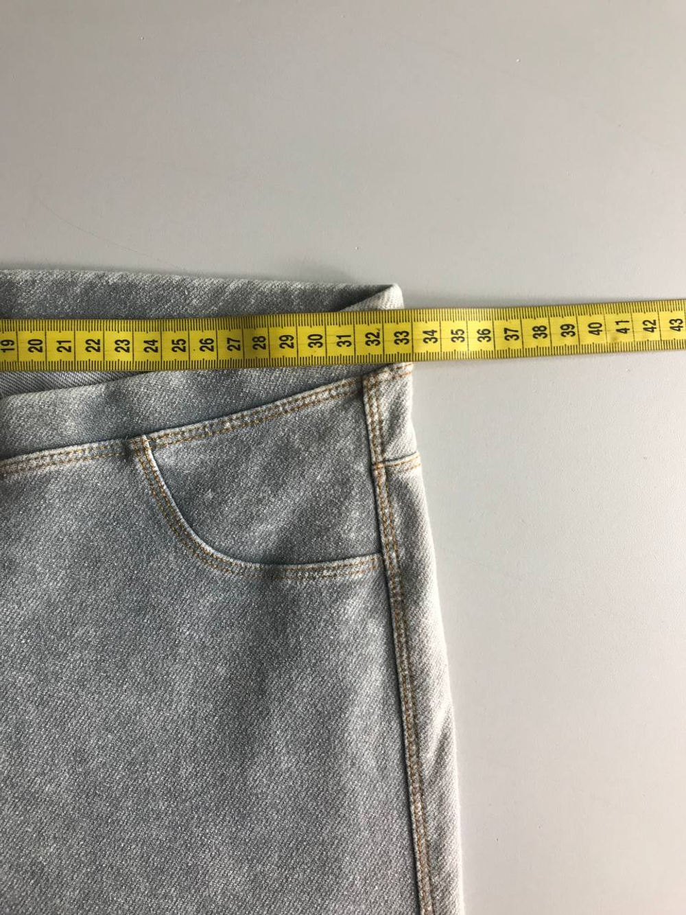 Джеггинсы Zara для модного образа, визуально на 13/14 лет