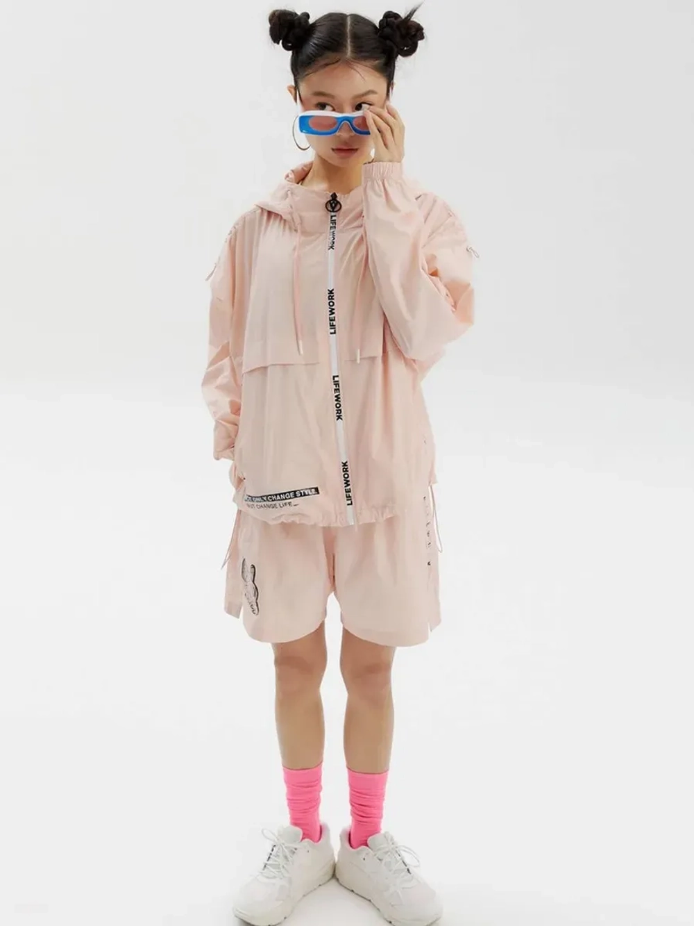 Шорты нейлоновые с завязками