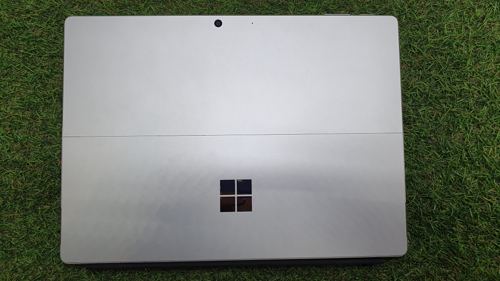 Microsoft Surface Pro 9 i5 8Gb 256Gb Windows 11