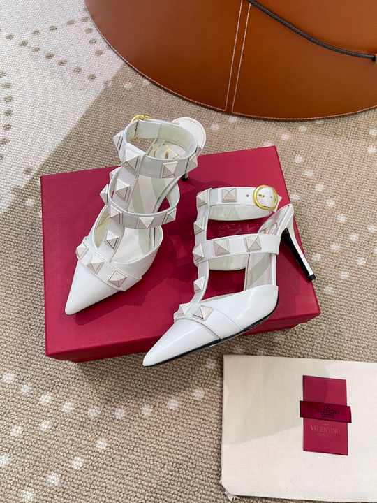 Valentino Garavani Roman Stud 8.5 cm