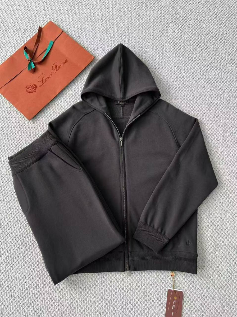 Спортивный костюм Loro Piana