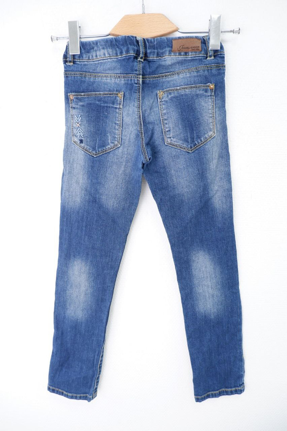 Джинсы Zara стильные на 7-8 лет