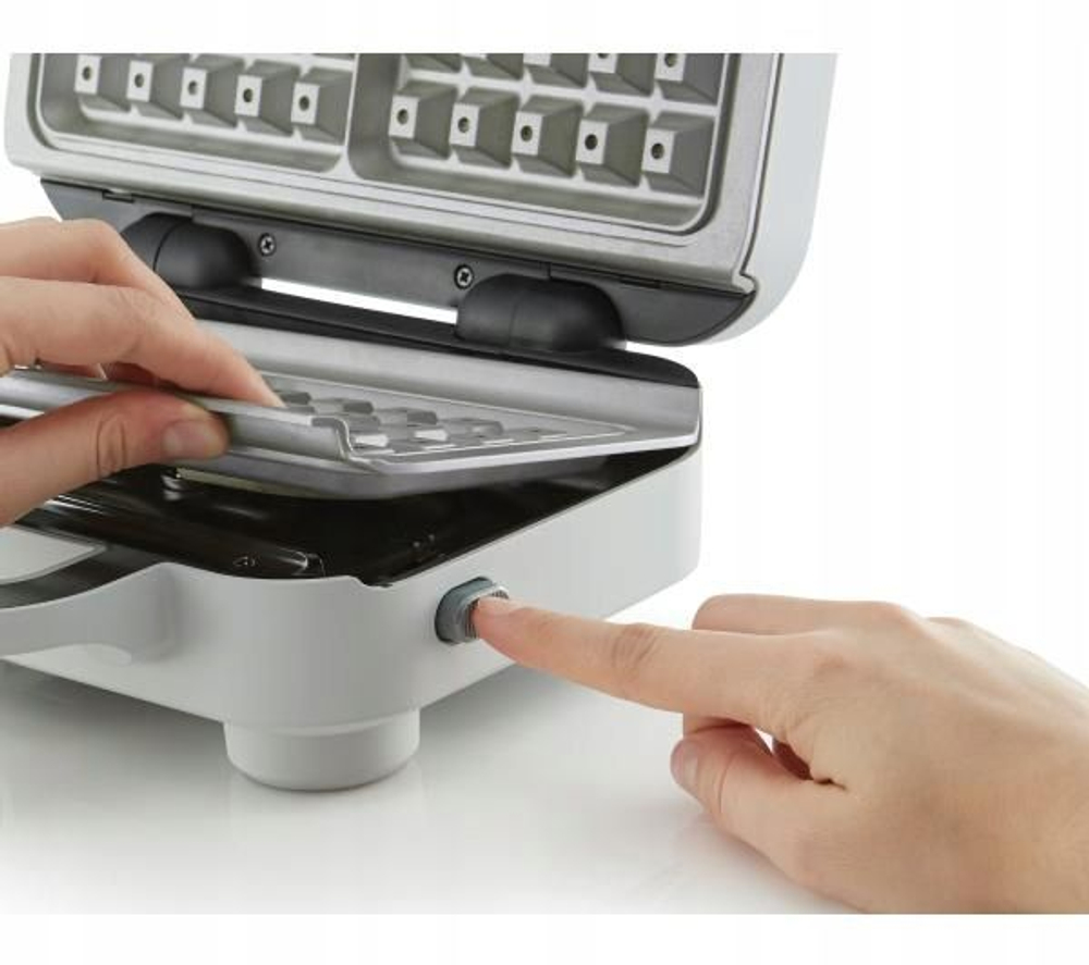 Вафельница 2в1 Breville VST072X с доп. панелями для запекания сэндвичей 850 Вт, серый, темно-серый