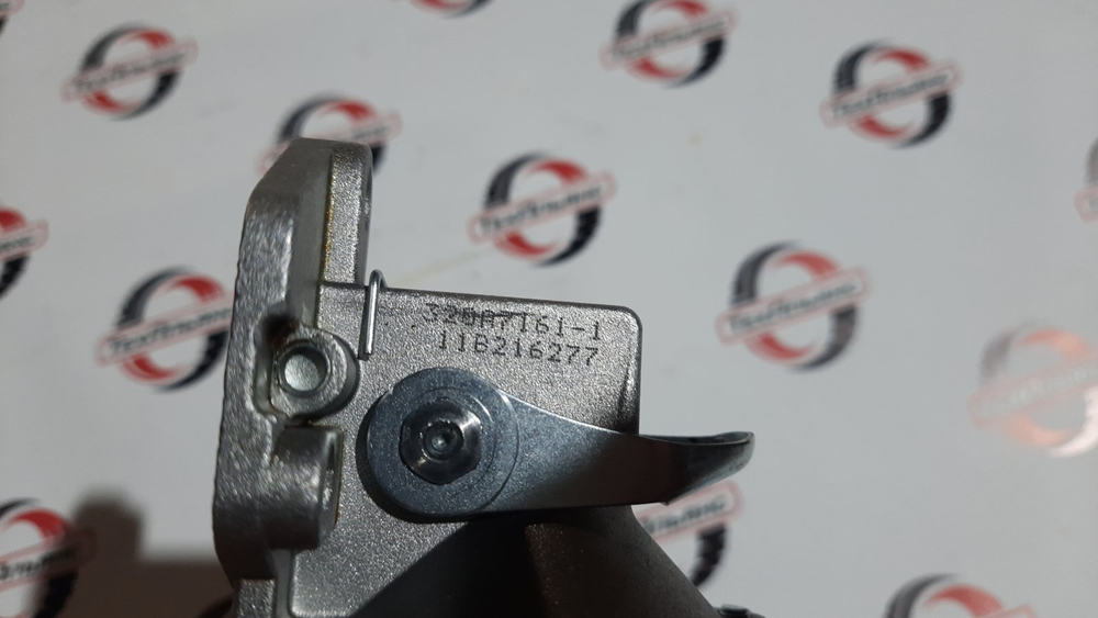 Насос топливный подкачивающий JCB 320/07201, 320/07037, 320/07040