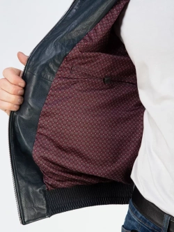 Кожаная куртка демисезонная