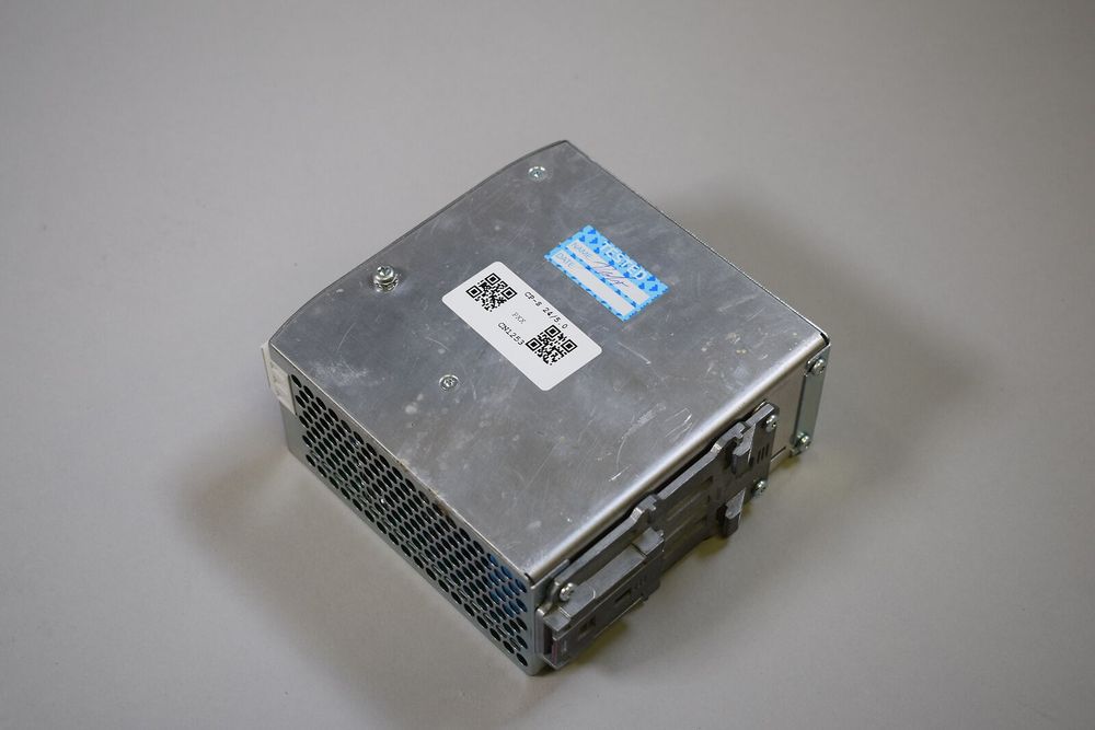 Промышленный контроллер ABB CP-S 24/5.0