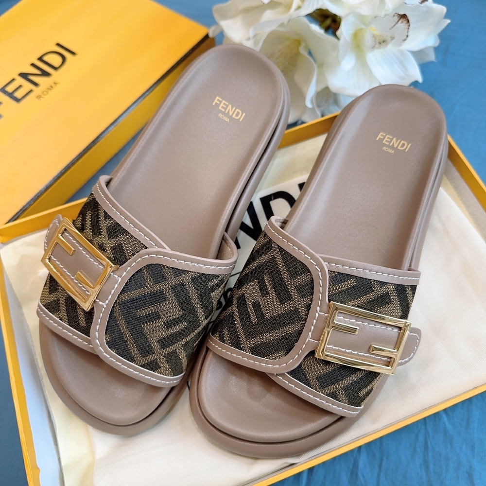 Fendi Slides
