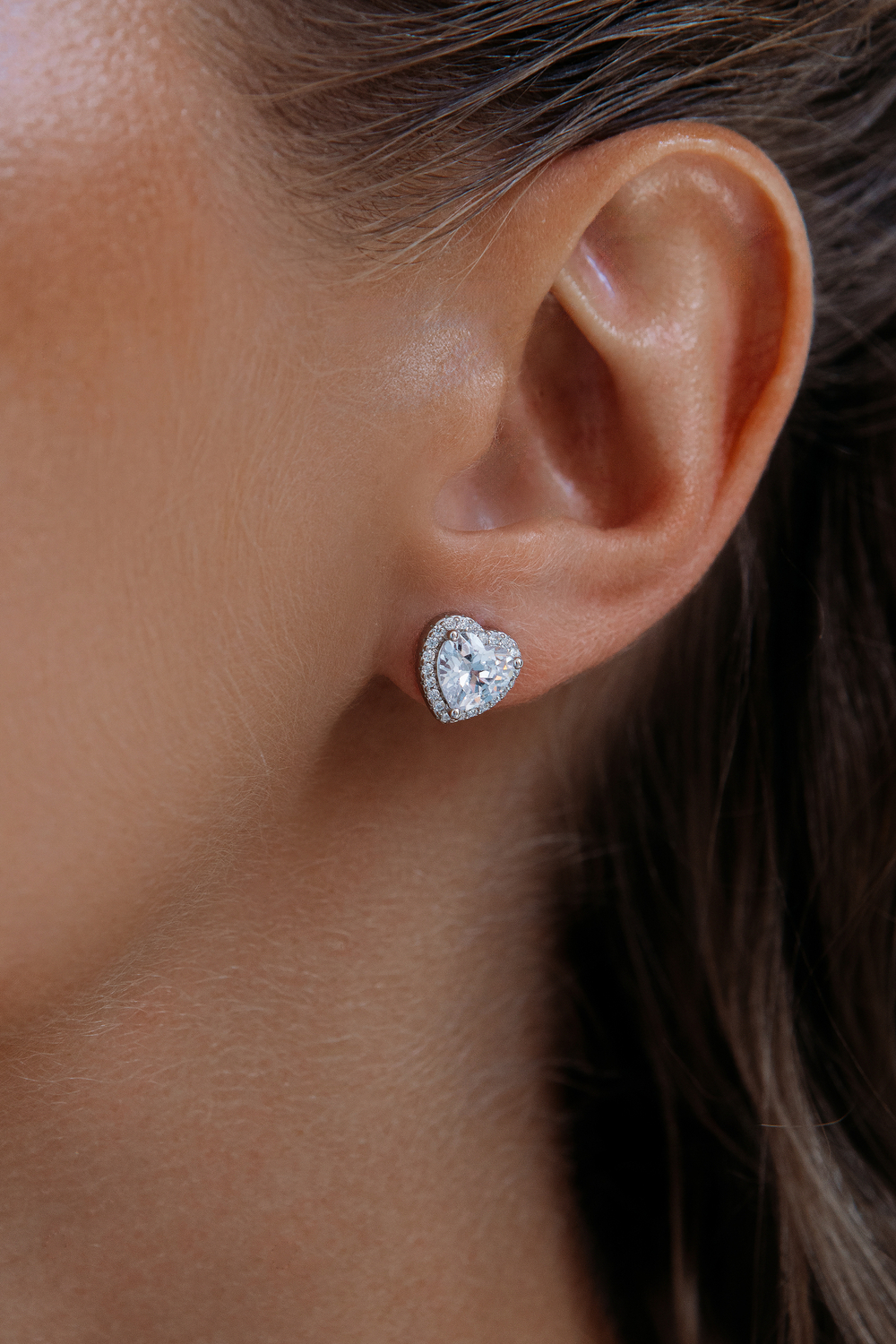 Серьги - сердца "DIVA" с фианитом (пусеты)