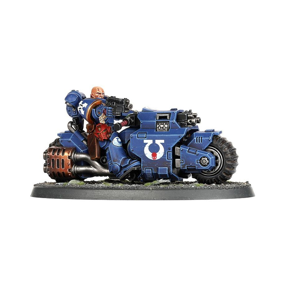 Space Marine Outriders