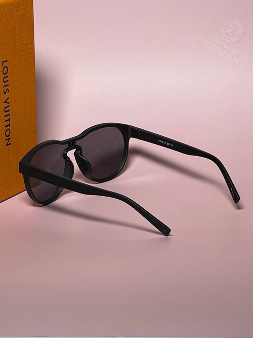 Солнечные очки Louis Vuitton