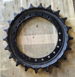 Звездочка JCB JS180/200/220 CASE CX160/180/210