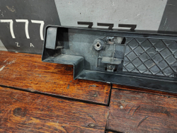 Площадка гос. номера Toyota Land Cruiser 200 15-21 Б/У Оригинал PZ32160711