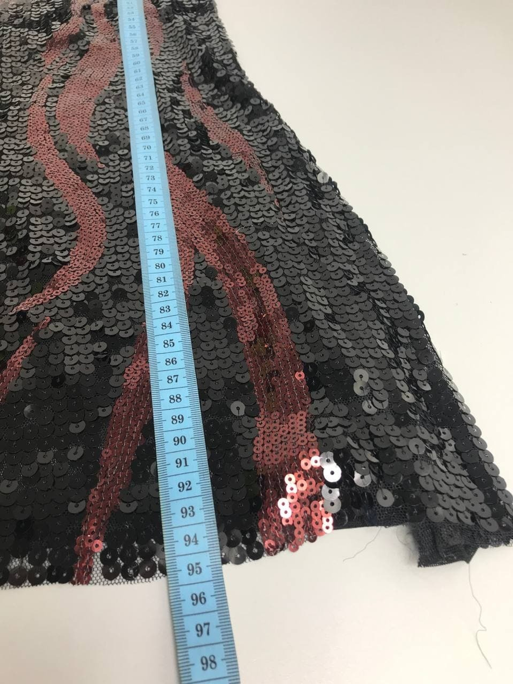 Платье с пайетками 40/42 размер, новое