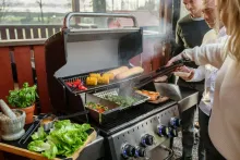 Газовый гриль Broil King Baron Shadow 490 IR, 6 горелок (с ИК-горелкой), вертел, чёрный