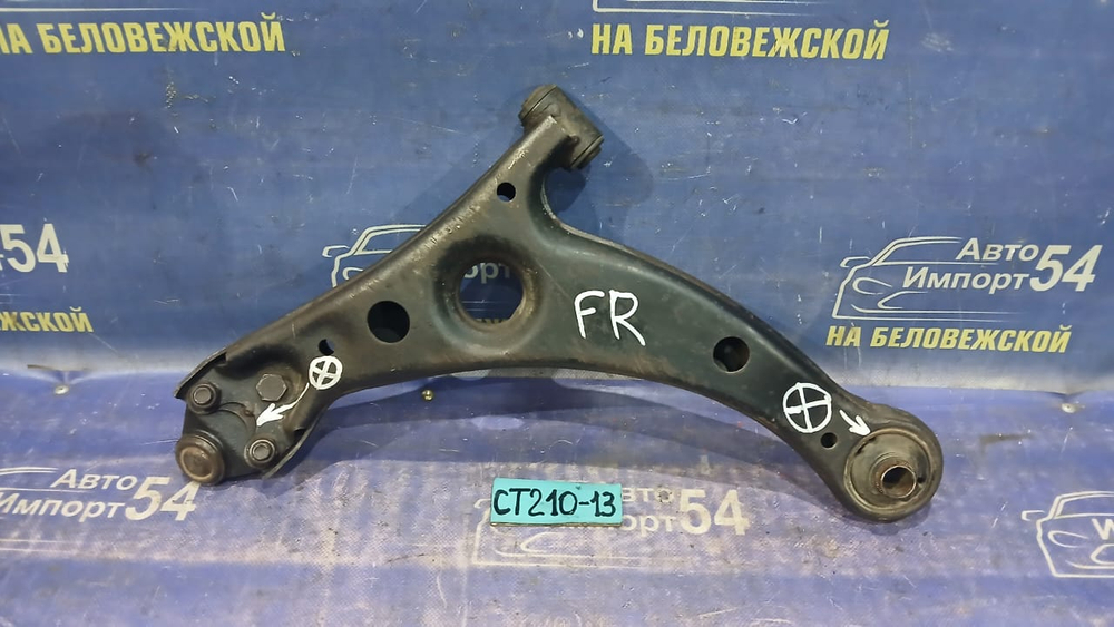 Рычаг передний правый TOYOTA CORONA PREMIO 1996