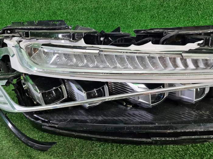 Битая Фара правая EXEED VX (2021-2024) LED