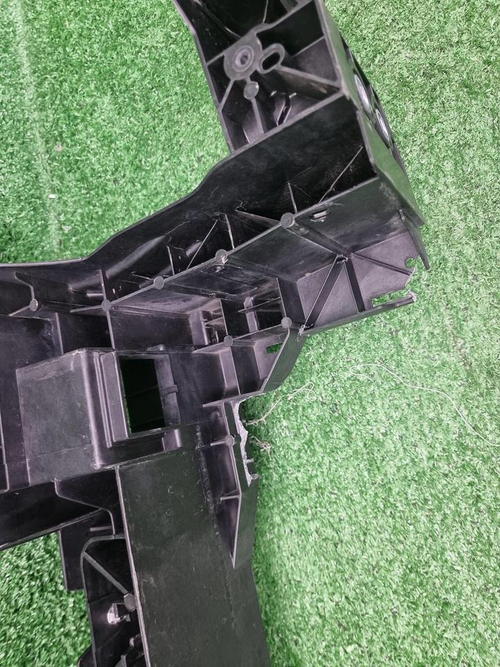 Телевизор Geely Tugella (2019-2024)