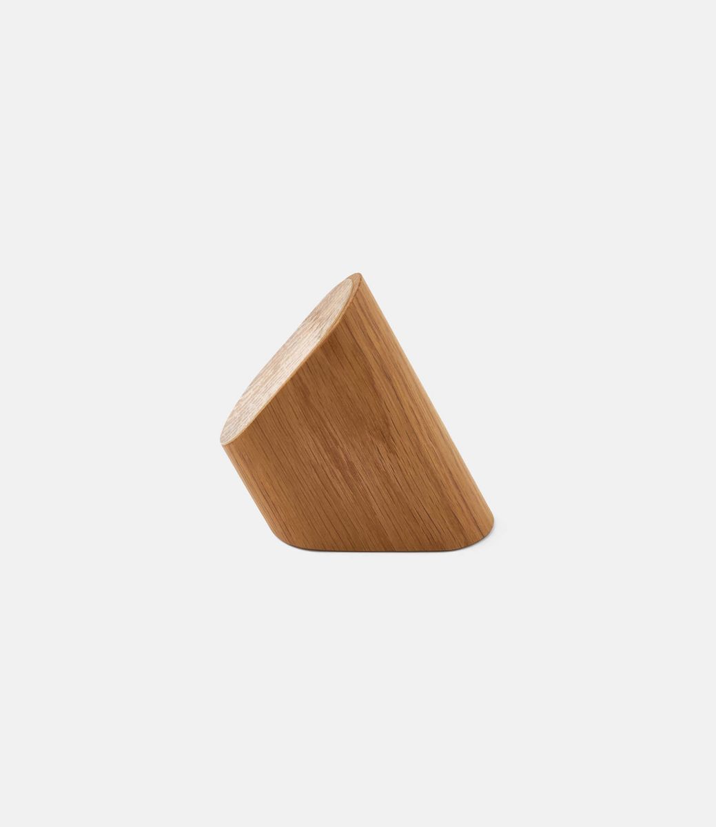 Woodendot Risco — подставка для смартфона
