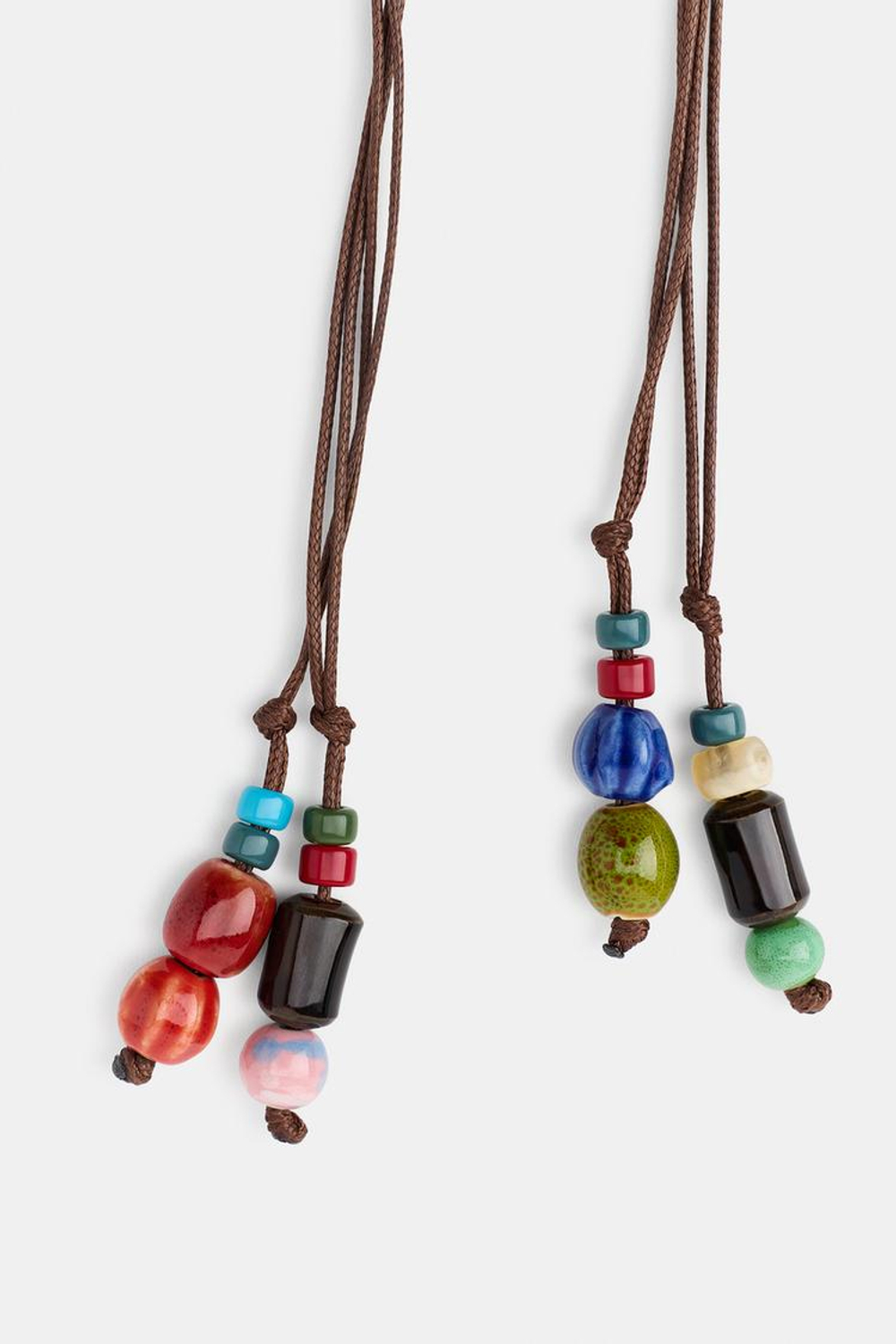 ZARA ВЕРЕВОЧНЫЙ РЕМЕНЬ С КАМНЯМИ И БУСИНАМИ, КОРИЧНЕВЫЙ