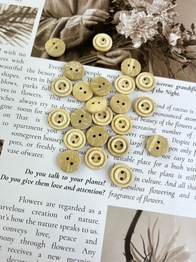 КРУЖОК №8 - Пуговицы деревянные 12мм (1172 Аполлинария)