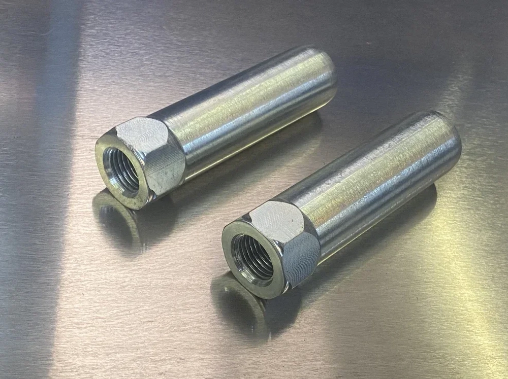 Усиливающая втулка для рулевой тяги Bronco Raptor, 16 мм - цинковое покрытие, серебристая