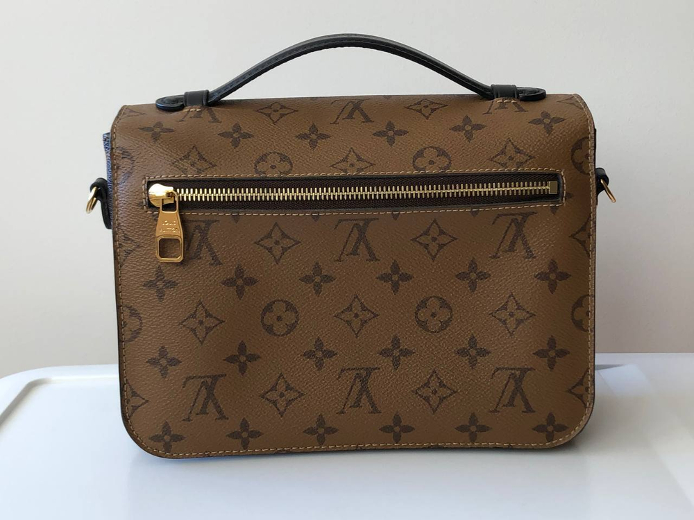 Сумка Louis Vuitton POCHETTE METIS