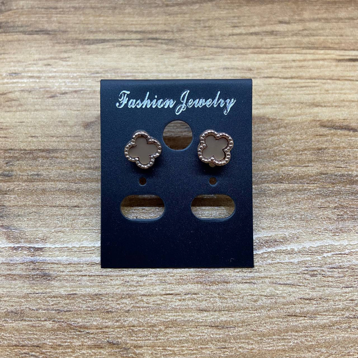 Серьги Small Четырехлистник эмаль цветная цвет кофейный металл золотистый