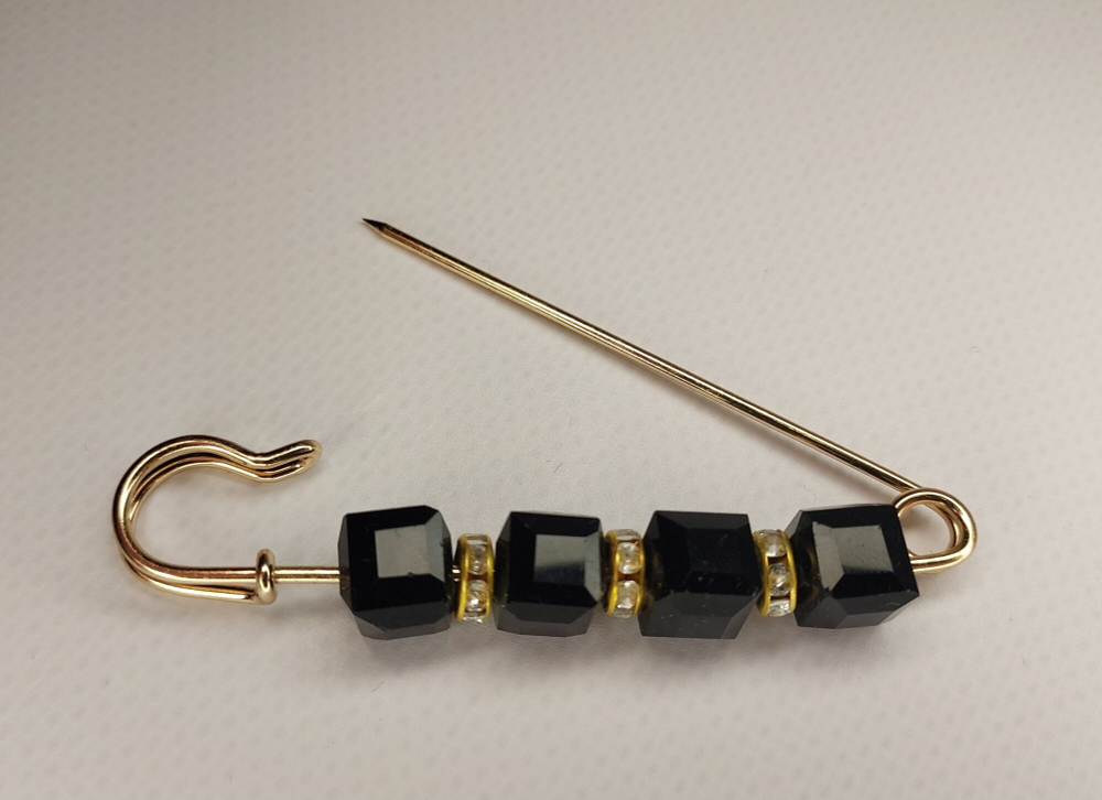 Булавка брошь "Агатовые камешки" для кардигана, пальто, платков, костюмов, шарфа, одежды .Цвет чёрный.