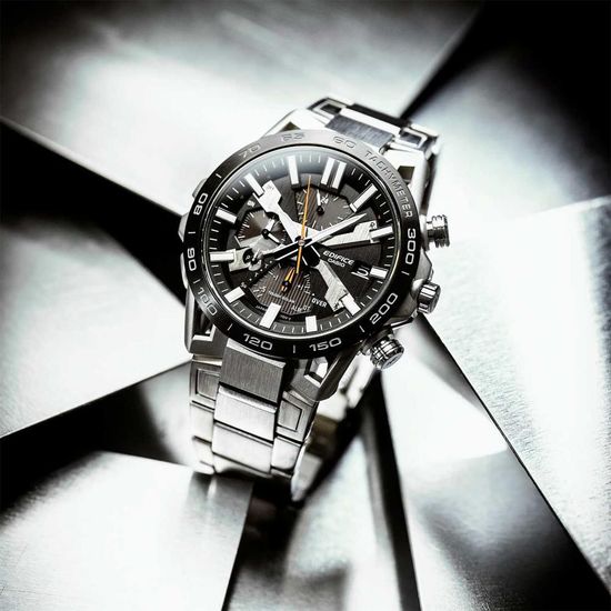 Мужские часы Casio Edifice EQB-2000DB-1A