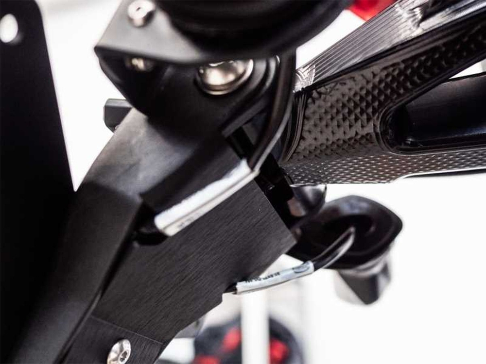 ESTR-0828 EVOTECH ITALIA ADJ. PLATE HOLDER W/INDICATORS MOUNTS (MTS V4 2025)