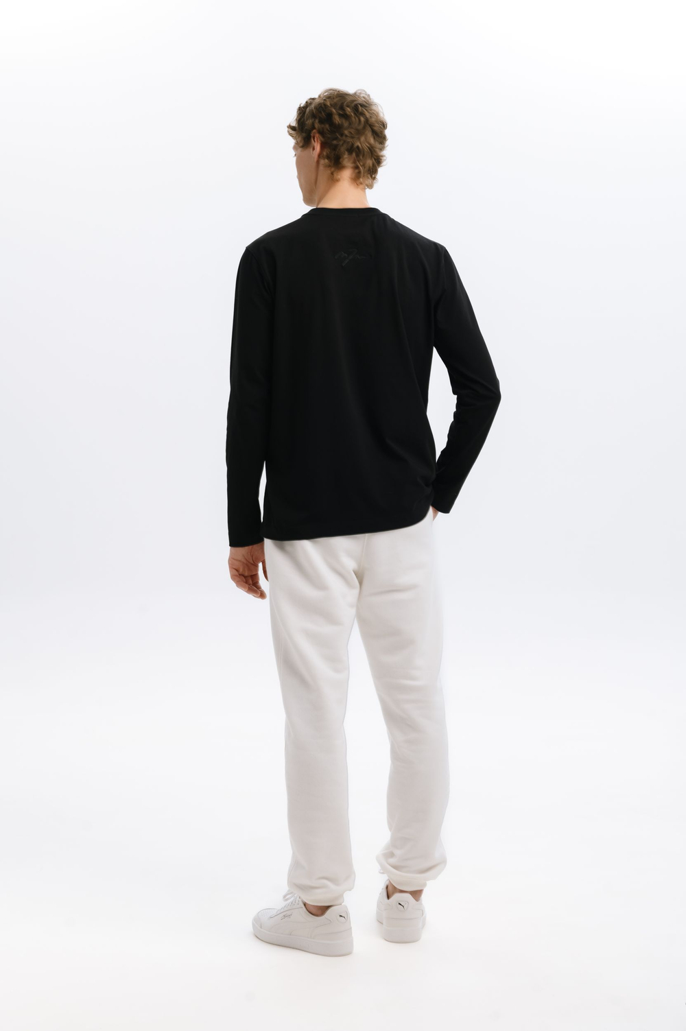 Лонгслив MAZZIKA Unisex CLASSIC, цвет черный