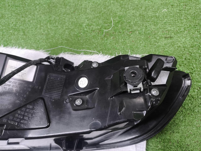 Фонарь левый внешний Porsche Macan 95b (2018-н.в.)