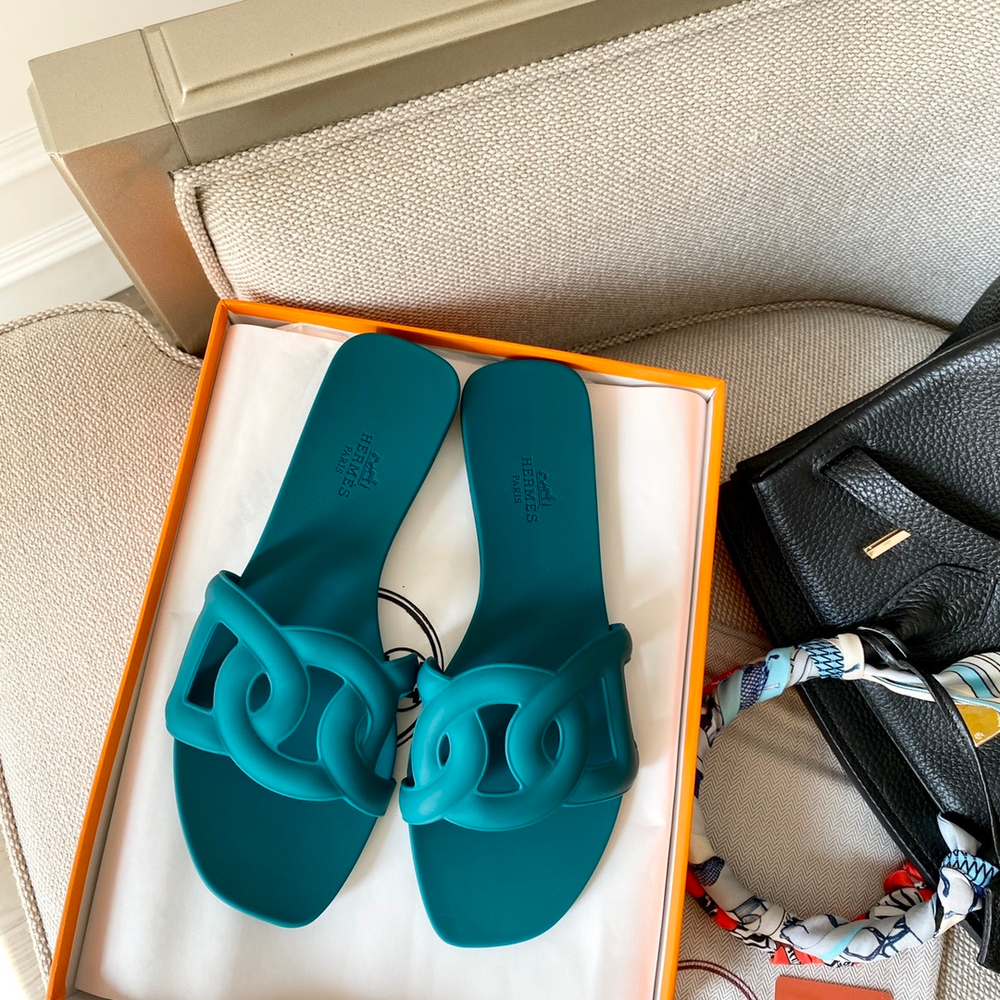 Hermes Aloha Sandal