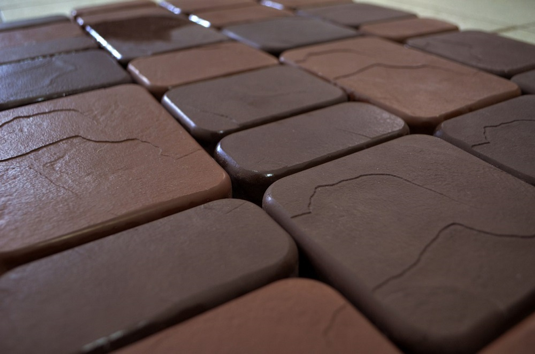 Что такое плитка брук и где она применяется