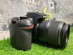 Nikon D3200 kit  18-55mm 3.5-5.6Gll 62.000 кадров