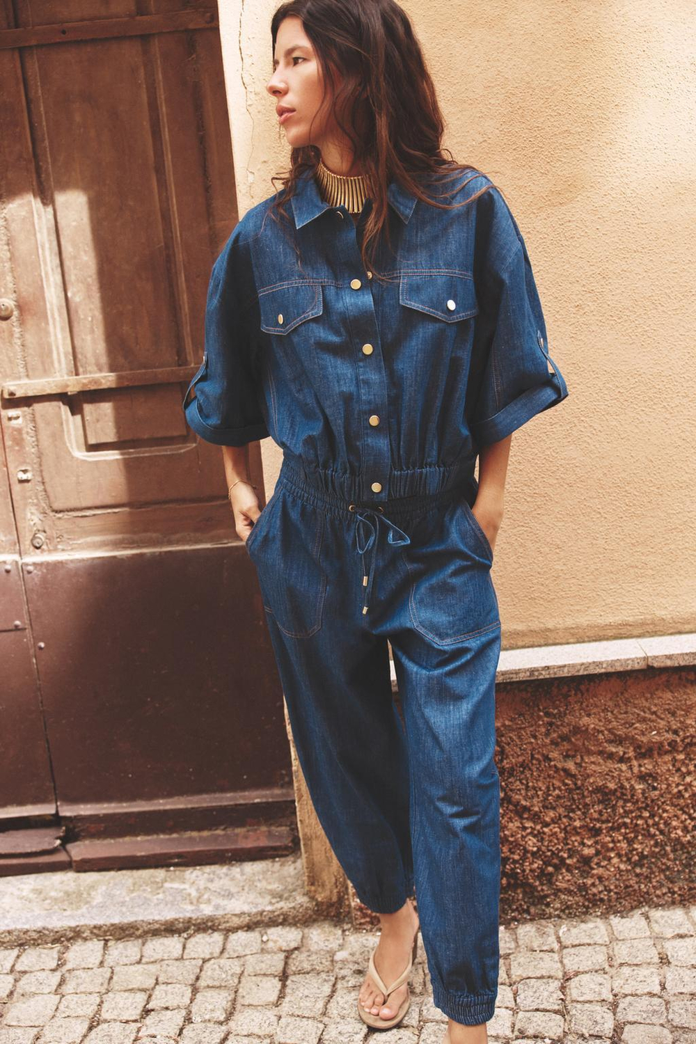 ZARA КУРТКА ИЗ СМЕСОВОГО ЛЬНА С КОРОТКИМИ РУКАВАМИ, ИНДИГО