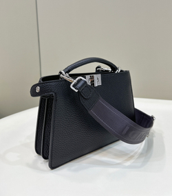 Fendi Peekabo ISeeU XCross 23 cm