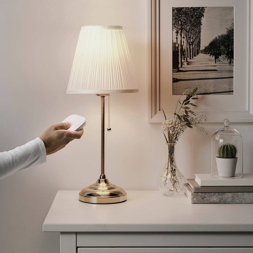 IKEA TRÅDFRI  (ИКЕА ТРÅДФРИ)  -  Стартовый набор, интеллектуальный беспроводной диммированный/белый спектр, E27