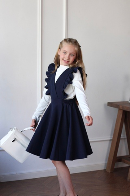 Школьный сарафан с воланами, цвет темно-синий